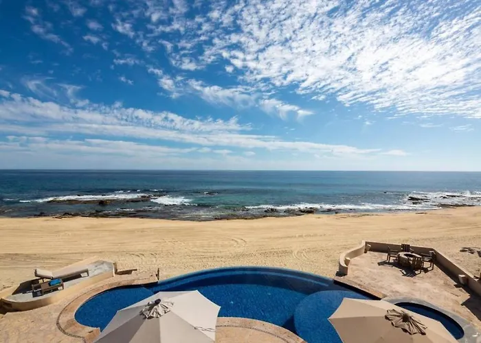 Casa Kash Beautiful 4 Bedroom Beachfront San Jose del Cabo